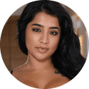 Yasmina Khan