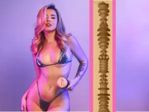 FeelAgatha Vega